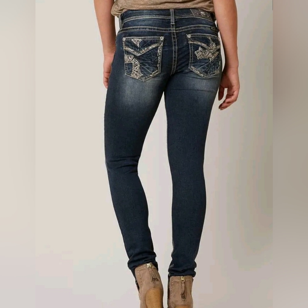 Miss Me Mid Rise Easy Skinny Denim Jeans Buckle 26 EUC Womens